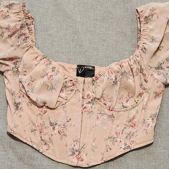 Floral Corset Style Blouse - Picture 8 of 8